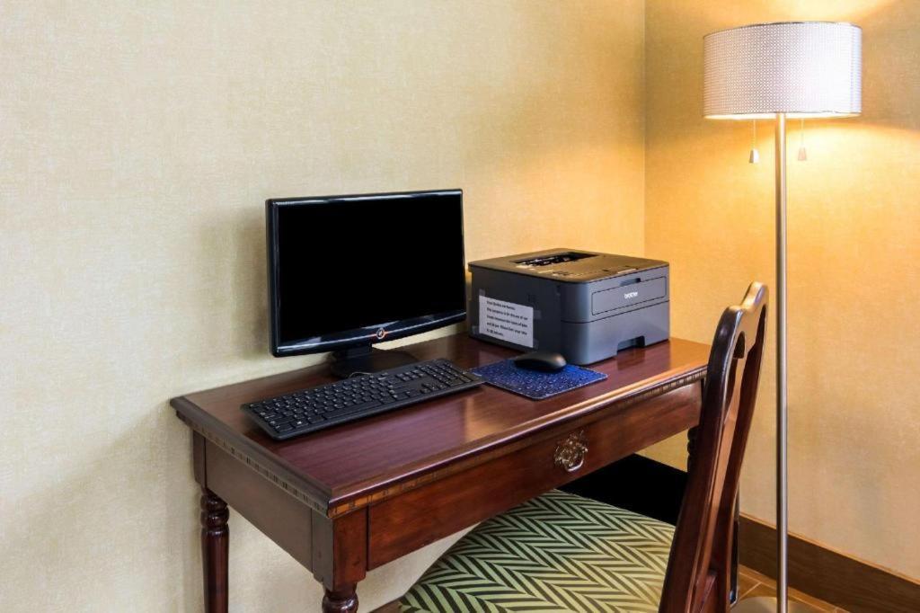Quality Inn Manassas Exteriör bild