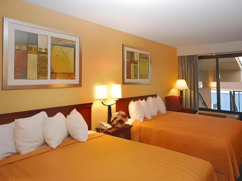 Quality Inn Manassas Exteriör bild